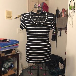 Cutee black and white shirt.